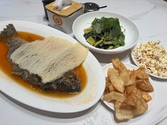 -梅利汴京烤鸭•开封豫菜地标店(东大街店)