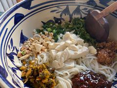 -蜗牛小馆醉乡民谣云南菜(惠新西里店)