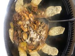 -锅来乐地锅鸡(安亭店)