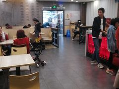 大堂-大娘水饺(红兰路大润发店)