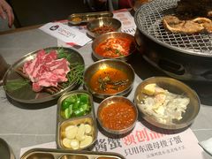 -草家酱蟹炭火烤肉店(珲春南路一店)