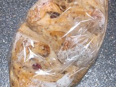 纠结面包-爱立颂·爱的礼物(老商埠店)