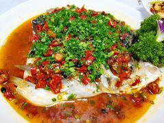 剁椒鱼头-小贝壳酒楼(经九路店)
