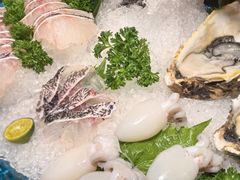 -鲜入唯煮·港式海鲜牛肉火锅(金宝街店)