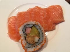 -元素自助餐厅·生蚝·海鲜·刺身(萝岗汇华希尔顿逸林酒店)