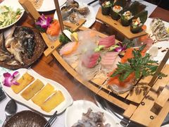 -青瓦餐厅·生鱼片·韩园烤肉(西塔店)