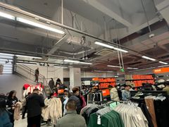 -王府井奥莱临潼小镇(临潼店)