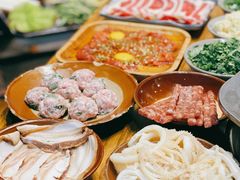 -周幺妹重庆老火锅(银泰城总店)