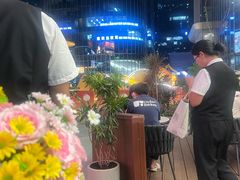 -一沙一城·岩烤牛扒(深圳首店)