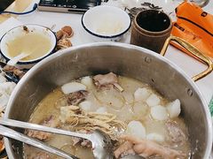 -朴小妹人参鸡汤火锅(长白山万达店)