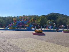 -大连铭湖国际观光牧场