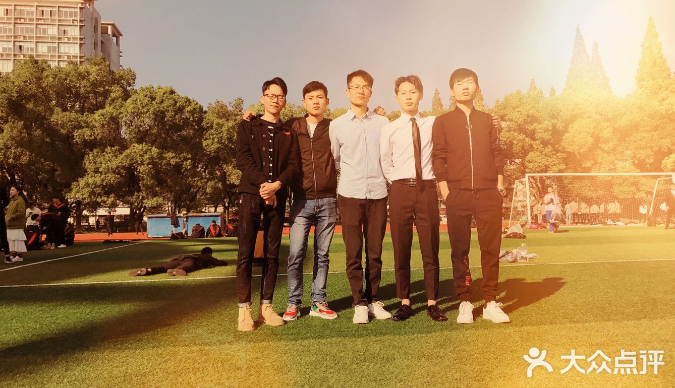 致敬我的大学校园