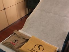 -华夏良子·足道SPA艾灸(三里屯店)