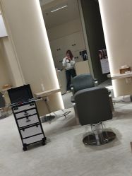 -Mentor Hair Salon