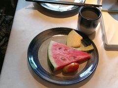 -八府香鸭·啫啫煲(华山路店)