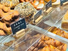 -麦田工坊(月湖店)