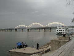 -人民防洪胜利纪念塔