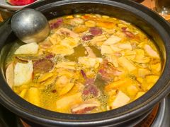 -一朵菌·野生菌探索家火锅(南亚店)