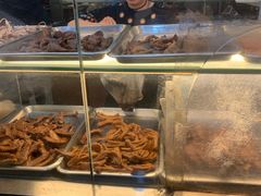 -余杨鸭鸭餐厅