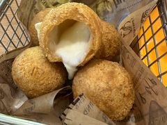 -BHC炸鸡(明洞总店)