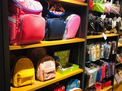 -九木杂物社(东方宝泰店)
