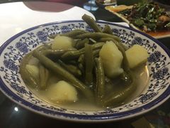 -茂县小辣椒川菜馆-羌家铜锅土火锅