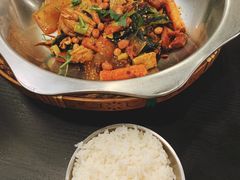 -愉肴麻辣香锅(中北镇店)