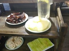 -红九格老火锅(三峡广场店)