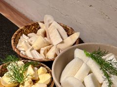 -三出山火锅(南京万象天地店)