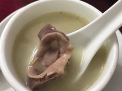 老火风姜月婆鸡-正宗高流河饭店原创风姜鸡