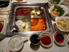 -海底捞火锅(曼巴特广场店)