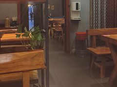 -万记麻辣烫国展总店