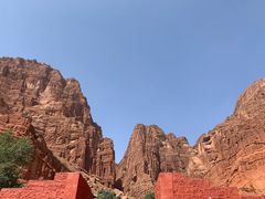 -天山神秘大峡谷