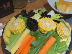 -一朵菌·野生菌探索家火锅(南亚店)