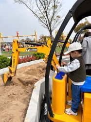 -季高兔窝窝亲子园(上海薰衣草公园店)