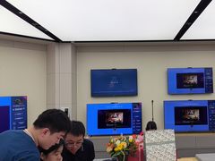 -华为智能生活馆(上海中山公园龙之梦)