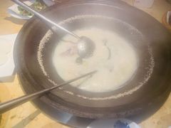 -陈大锅·岳阳鱼馆·地道岳阳菜(美食街店)