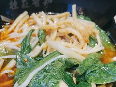 -桂在香知桂林米粉(红博中央公园店)