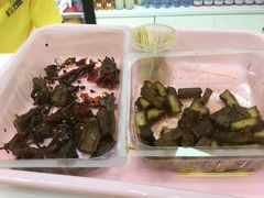 -周黑鸭(珠海香洲区摩尔广场店)