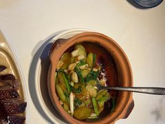 -八府香鸭·啫啫煲(华山路店)