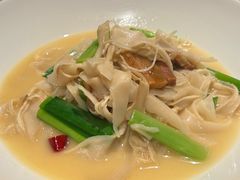 -新荣记(西溪湿地店)