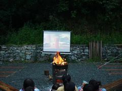 -亲兄弟真人CS团建拓展基地