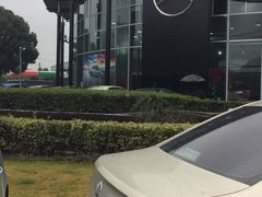 -宁波之星奔驰4S店(海曙店)