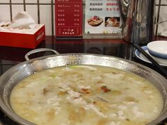 -老来福·非遗酸汤兔(凯旋路店)