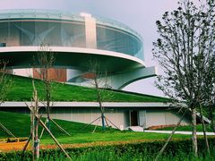-郑东新区龙湖公共艺术中心