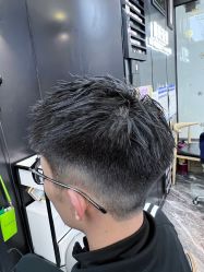 -藤野造型·专业烫染店