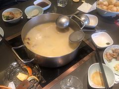 -捞王锅物料理(上海世茂广场店)