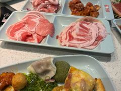 -佰烧海鲜烤肉火锅自助(世茂国际广场店)
