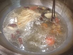 -羊来顺冰煮鲜羊 铁锅烀羊肉(中央大街店)