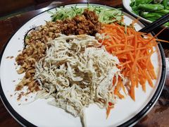 鸡丝凉米线-云隐小厨·传统大理美食(复兴路店)